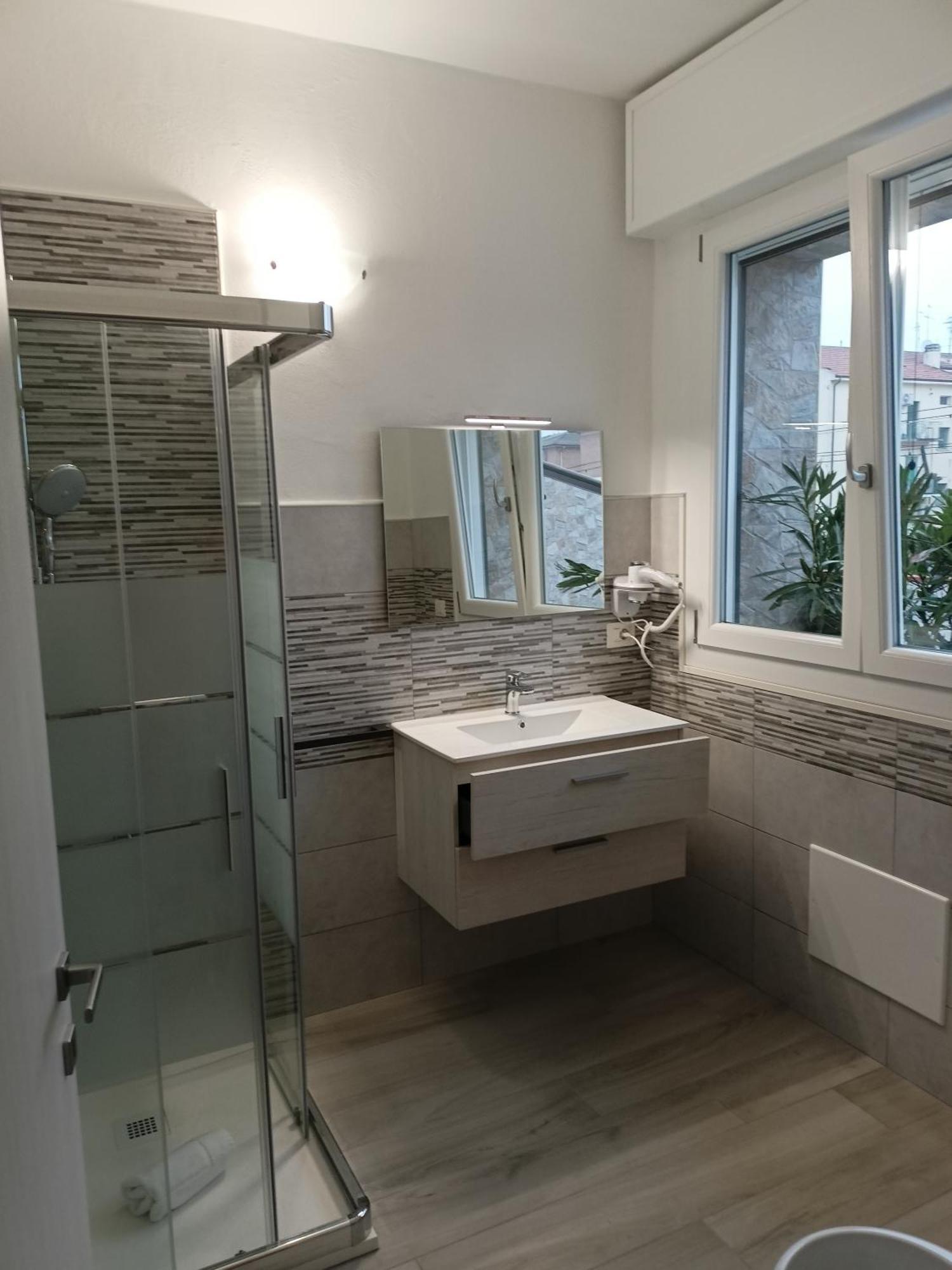 La Dea Rooms Ferrara Luaran gambar