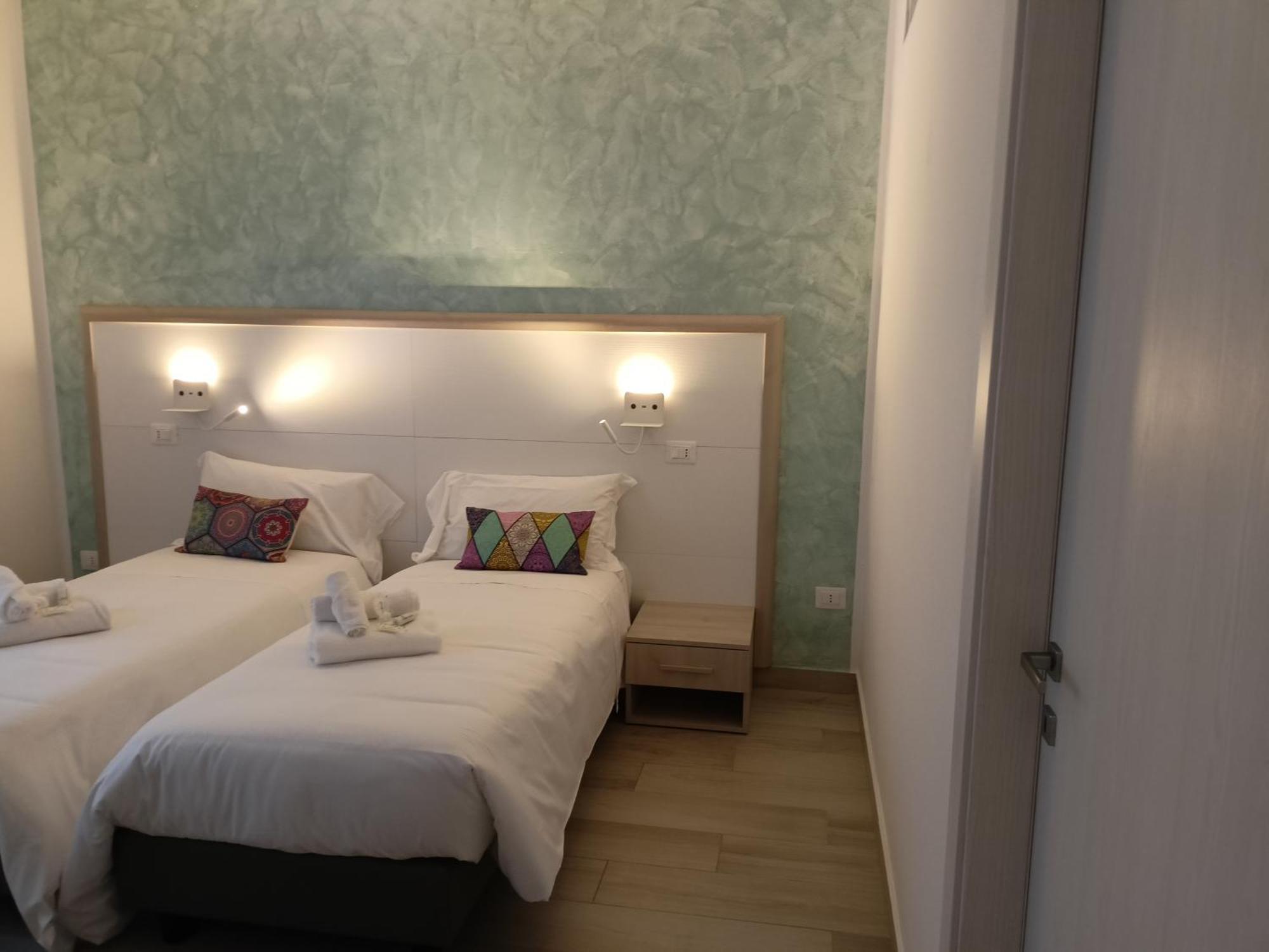 La Dea Rooms Ferrara Luaran gambar
