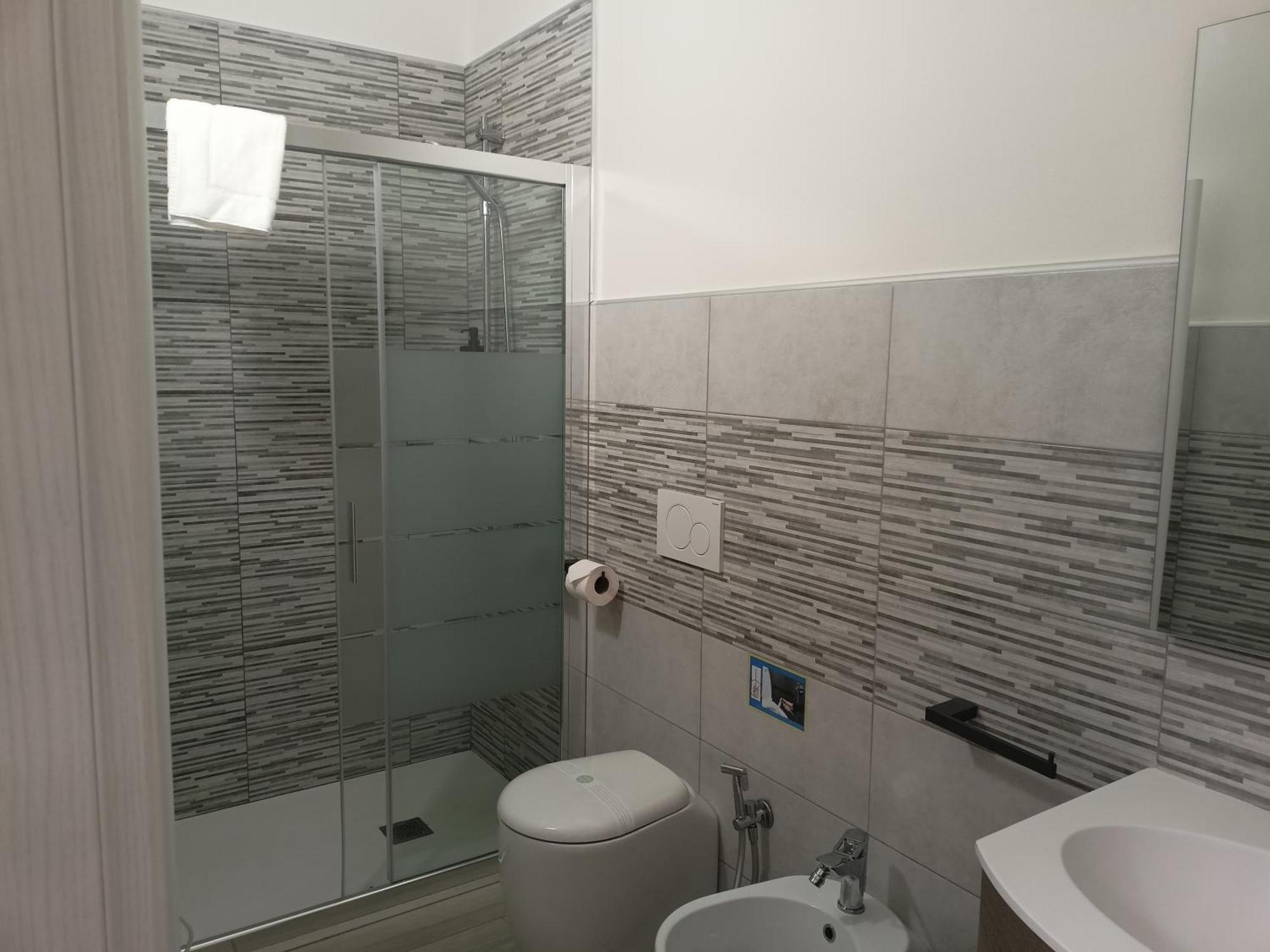 La Dea Rooms Ferrara Luaran gambar